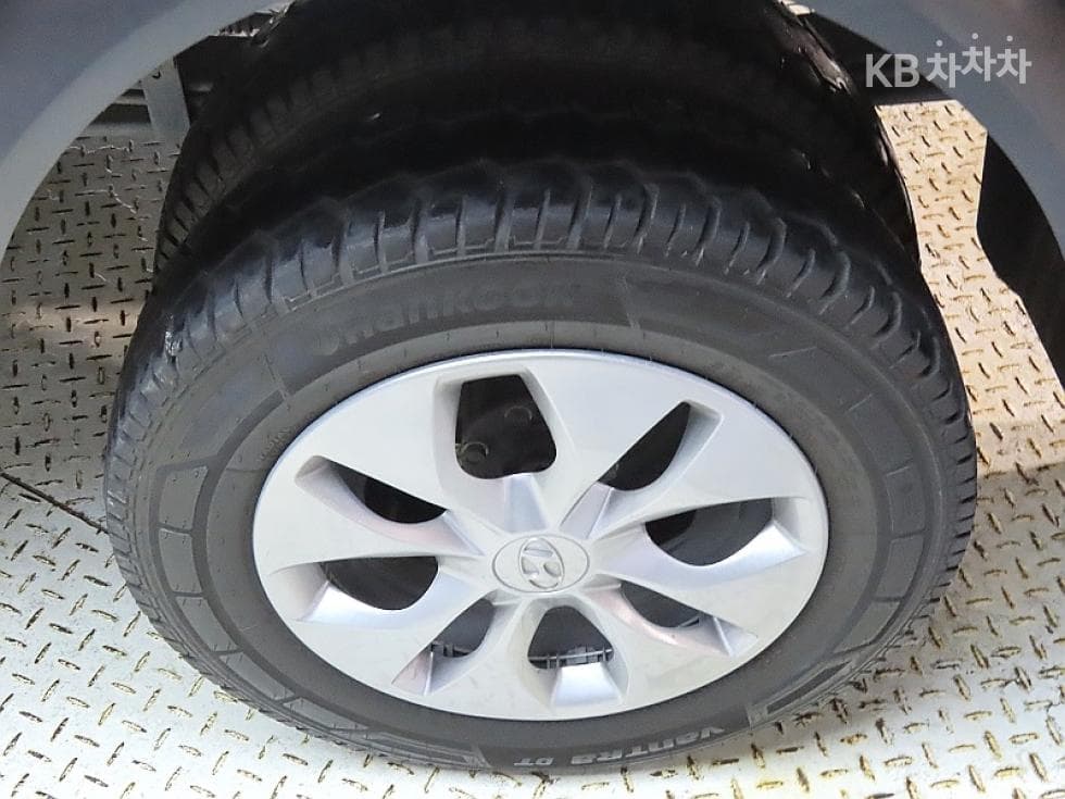 Hyundai Porter 2 일렉트릭Super Cab Extra Long Smart Special (special feature/edition) - 20