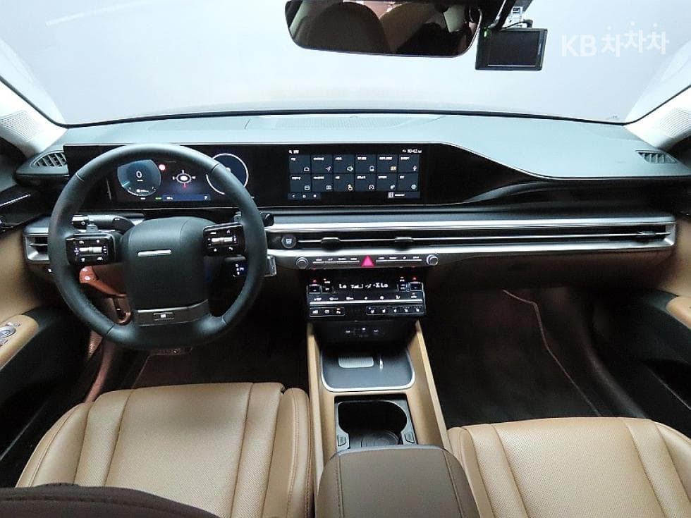 Hyundai The All New Grandeur (Azera) Hybrid1.6 Turbo Gasoline Exclusive - 6