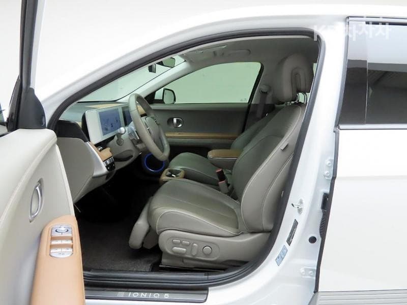 Hyundai IONIQ 5Long Range Exclusive - 11