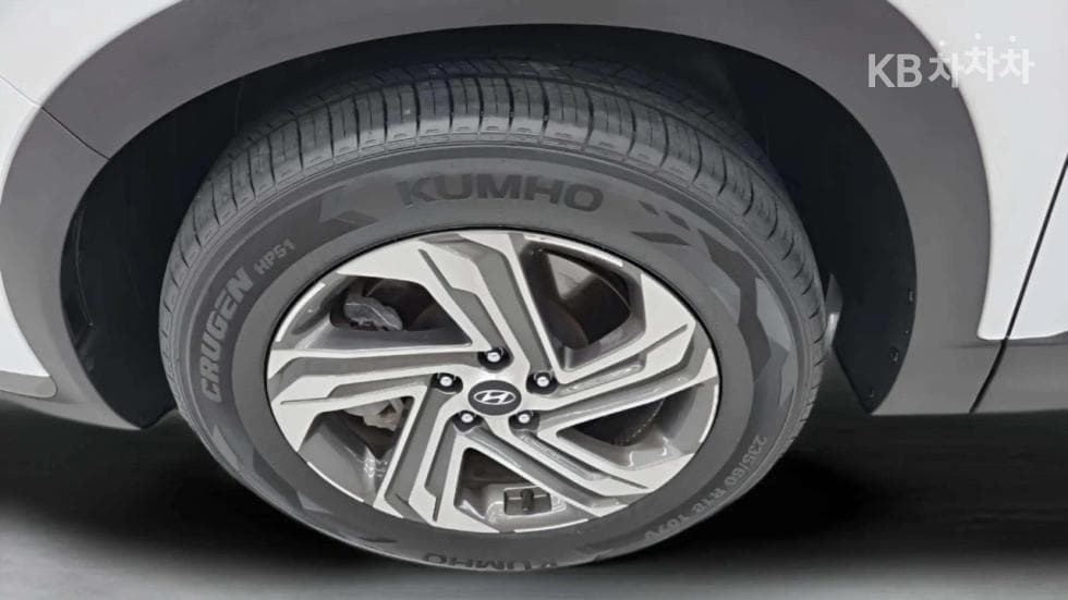 Hyundai The New (facelift) Santa Fe TMGasoline 2.5T 2WD Premium 초이스 - 18