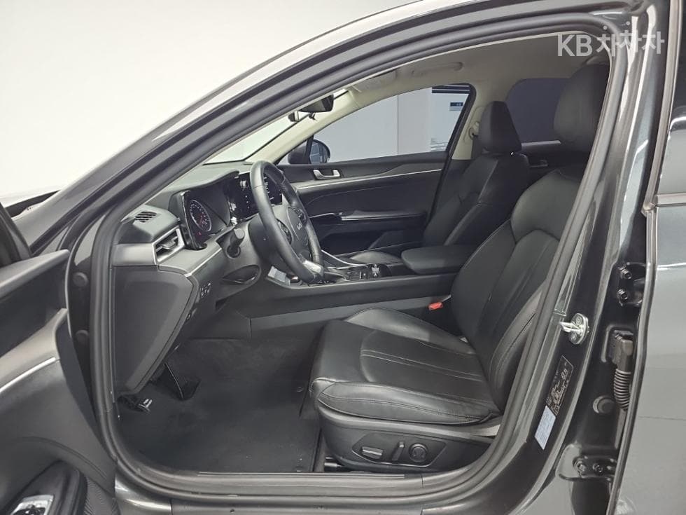 Киа K5 3-토 поколение2.0 LPI Рент-а-кар Тренди - 11