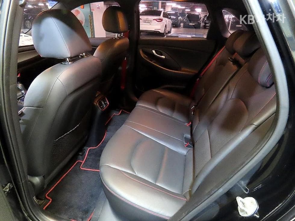Хюндай i30 (PD)1.6 Турбо 스포츠 Premium - 7
