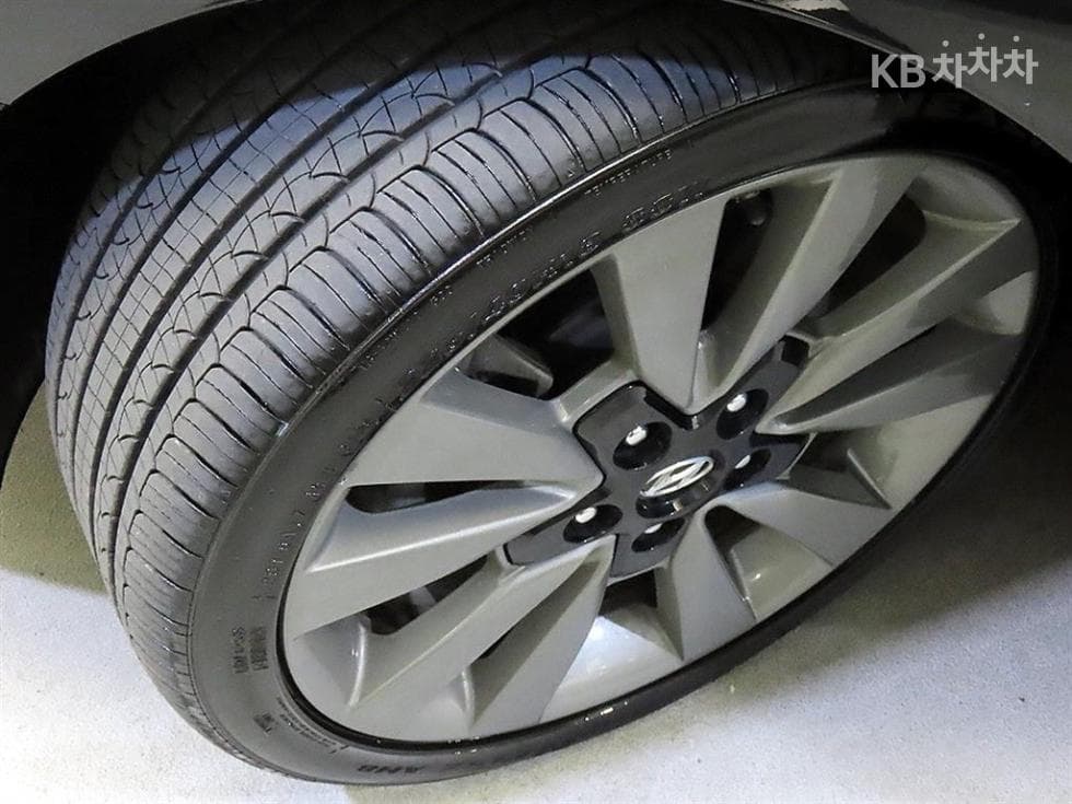 Хюндай i30 (PD)1.6 Турбо 스포츠 Premium - 20
