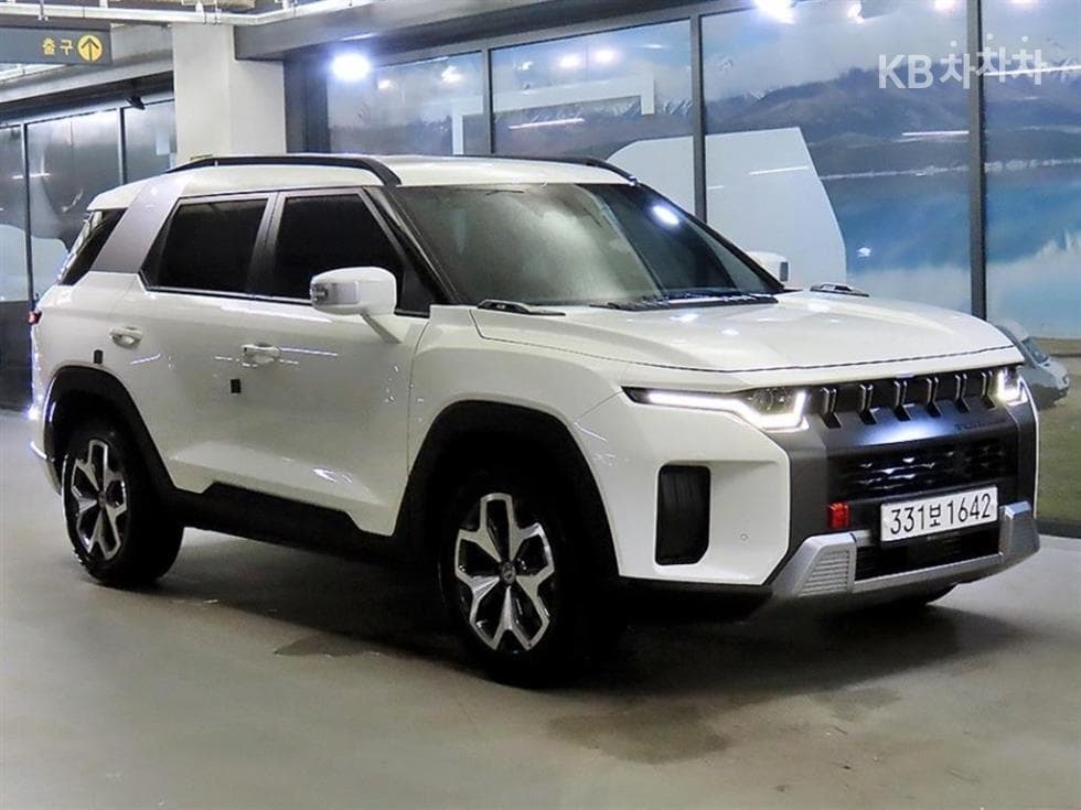 КейДжи Мобилити 토레스(J100) 1.5 GDI Турбо T5 - Image 1