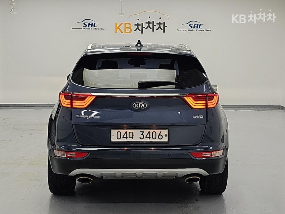 Kia Sportage 4th generationDiesel 2.0 4WD Noblesse Special (special feature/edition) - 3