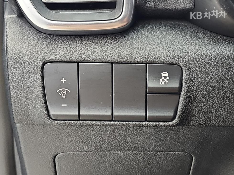 Kia Sportage 4th generationDiesel 2.0 4WD Noblesse Special (special feature/edition) - 19