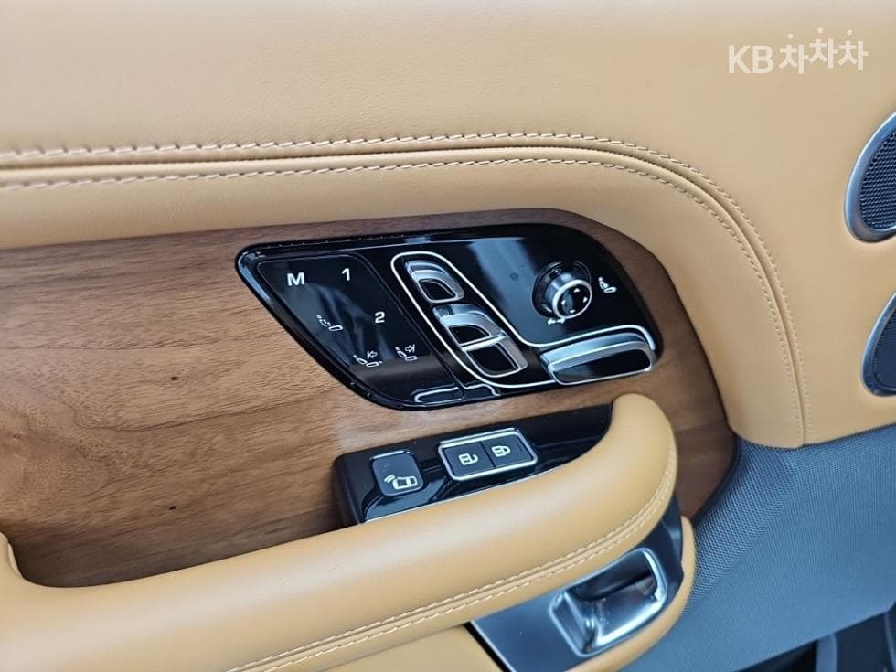 Land Rover Нов Range RoverD350 Автобиография SWB - 14
