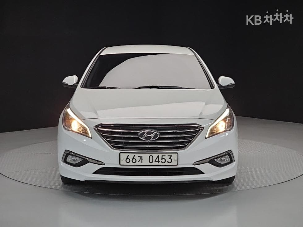 Хюндай Соната LF1.7 Дизел Смарт - 2