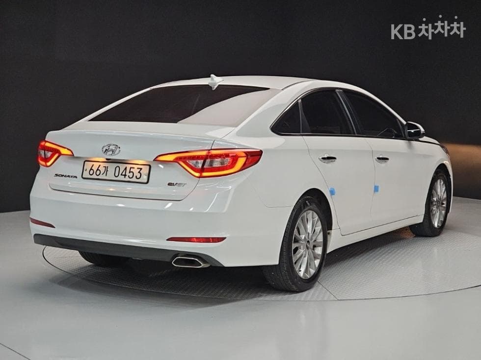 Хюндай Соната LF1.7 Дизел Смарт - 4