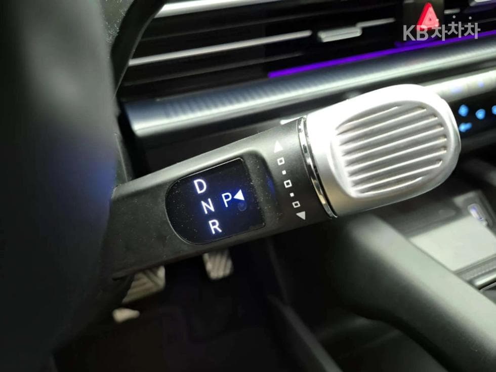 Hyundai IONIQ 6(CE)Long Range Prestige - 9