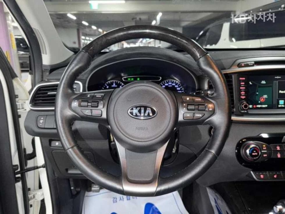 Киа All NewSorentoДизел 2.0 2WD Престиж - 8