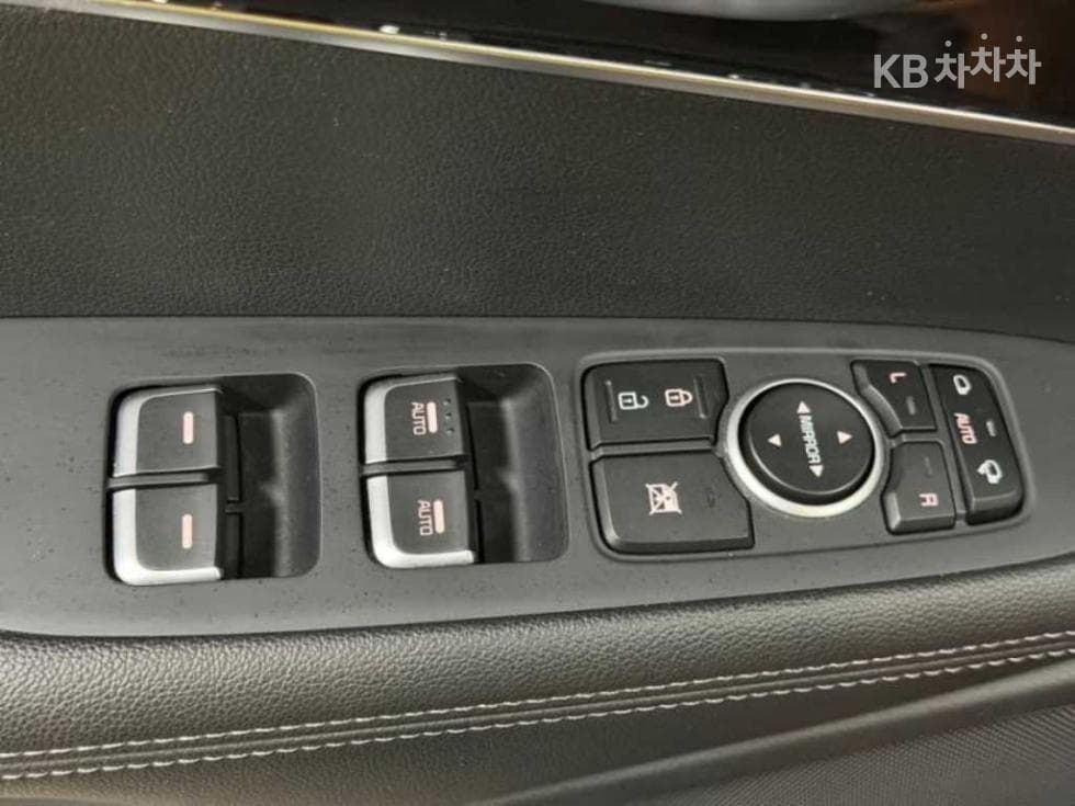 Киа All NewSorentoДизел 2.0 2WD Престиж - 15
