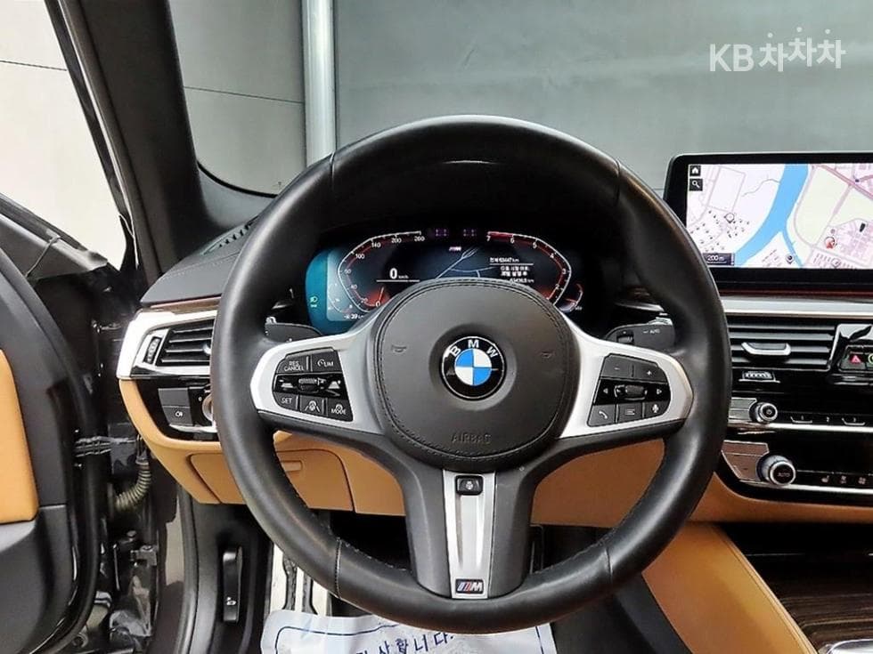 BMW 올New5 Series (G30)520i M Sport - 9
