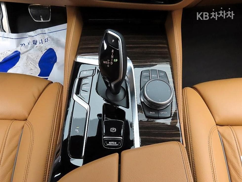 BMW 올New5 Series (G30)520i M Sport - 10