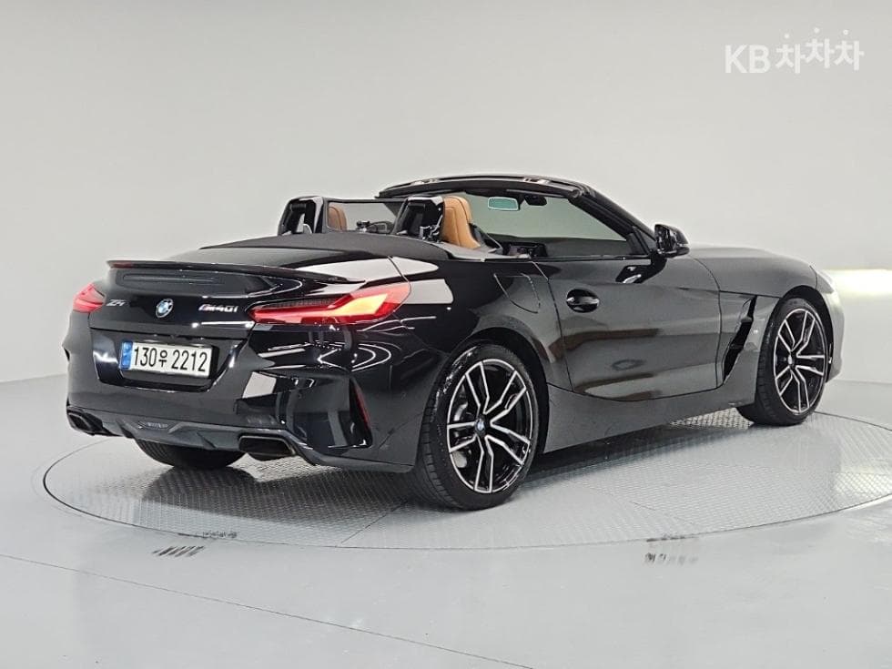 BMW All New Z4sDrive 20i M Sports Package - 4