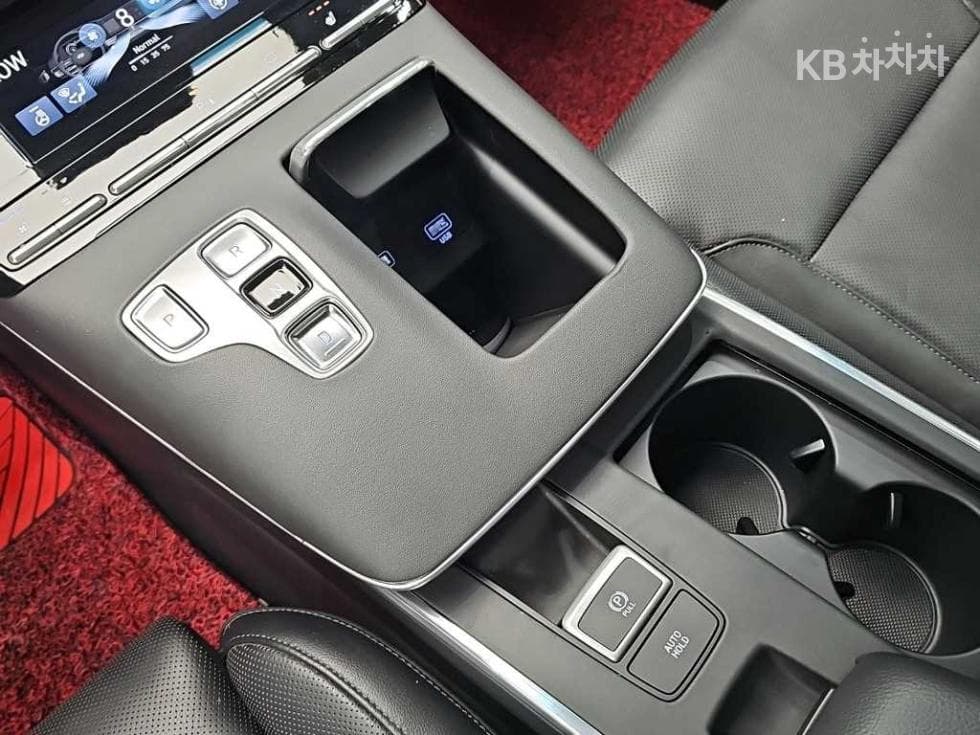 Hyundai The New (facelift) Grandeur (Azera)LPi 3.0 택시 High-end Type - 8
