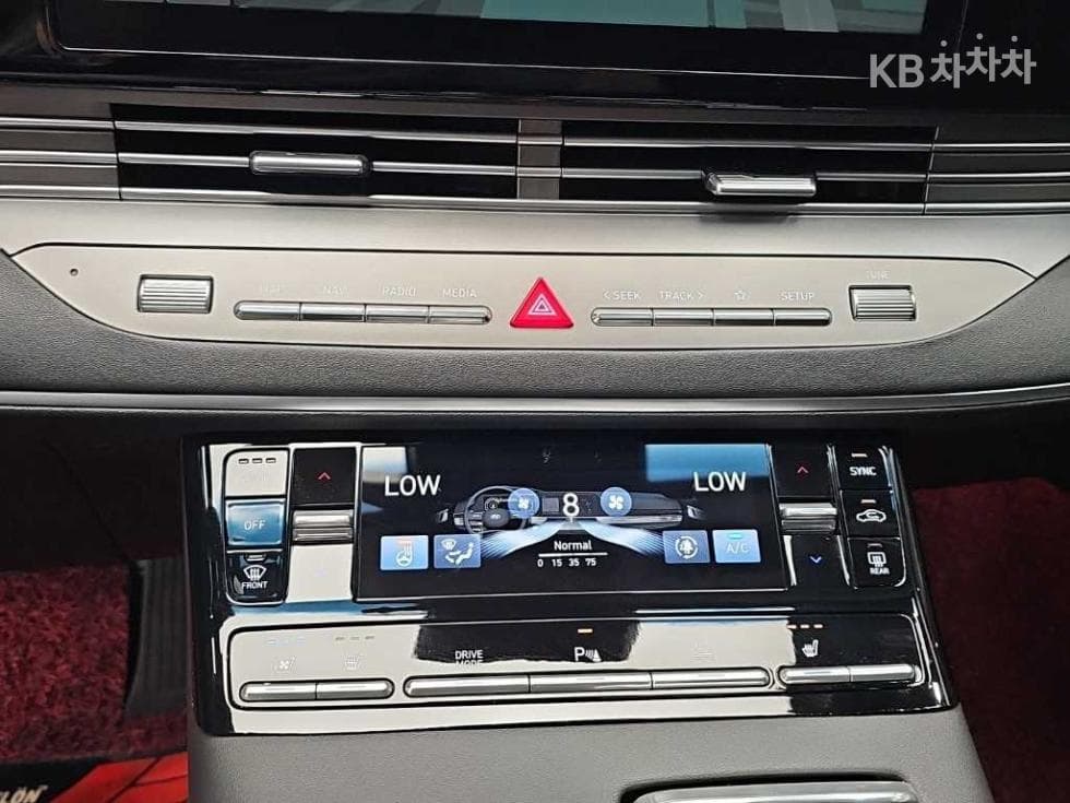 Hyundai The New (facelift) Grandeur (Azera)LPi 3.0 택시 High-end Type - 10