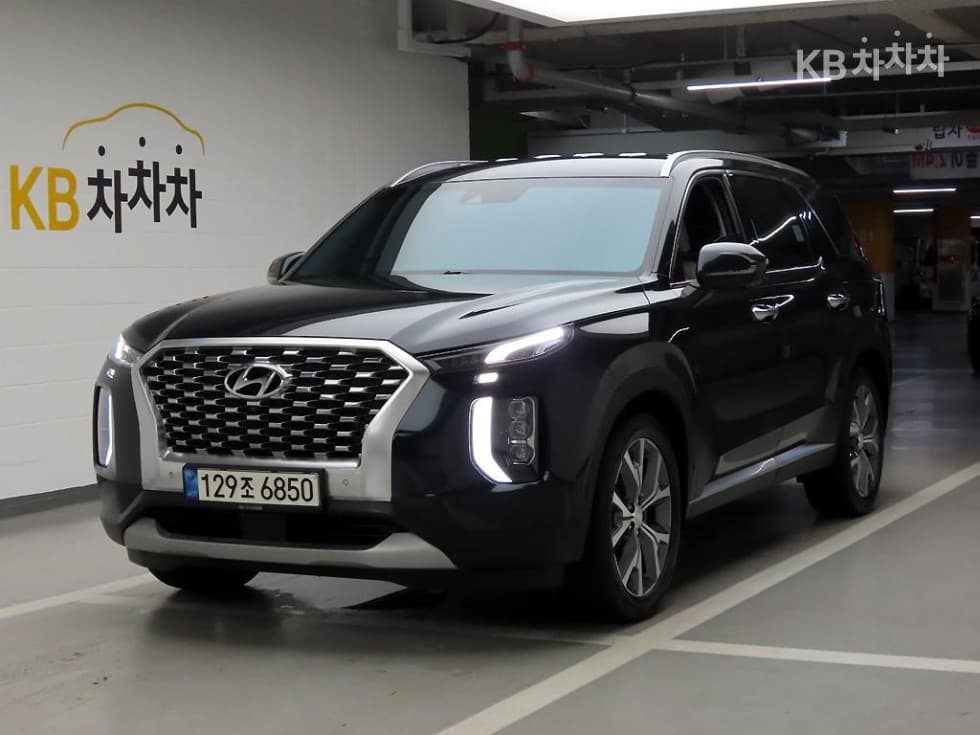 Хюндай Palisade2.2 Дизел 7-местен (Лимузин) AWD Престиж - 2