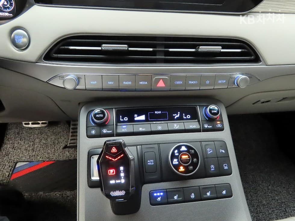 Хюндай Palisade2.2 Дизел 7-местен (Лимузин) AWD Престиж - 9