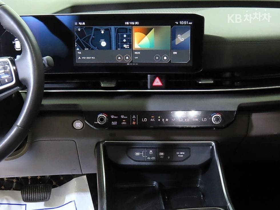 Kia The New (facelift) Carnival 4th generationD2.2 9-seater Noblesse - 11