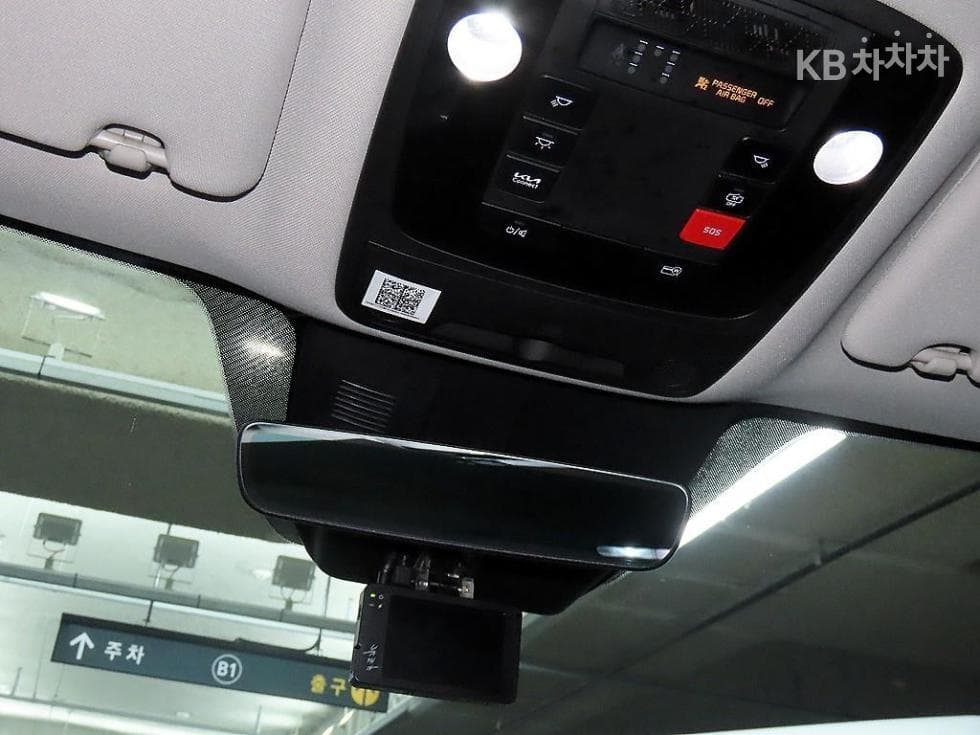 Kia The New (facelift) Carnival 4th generationD2.2 9-seater Noblesse - 14