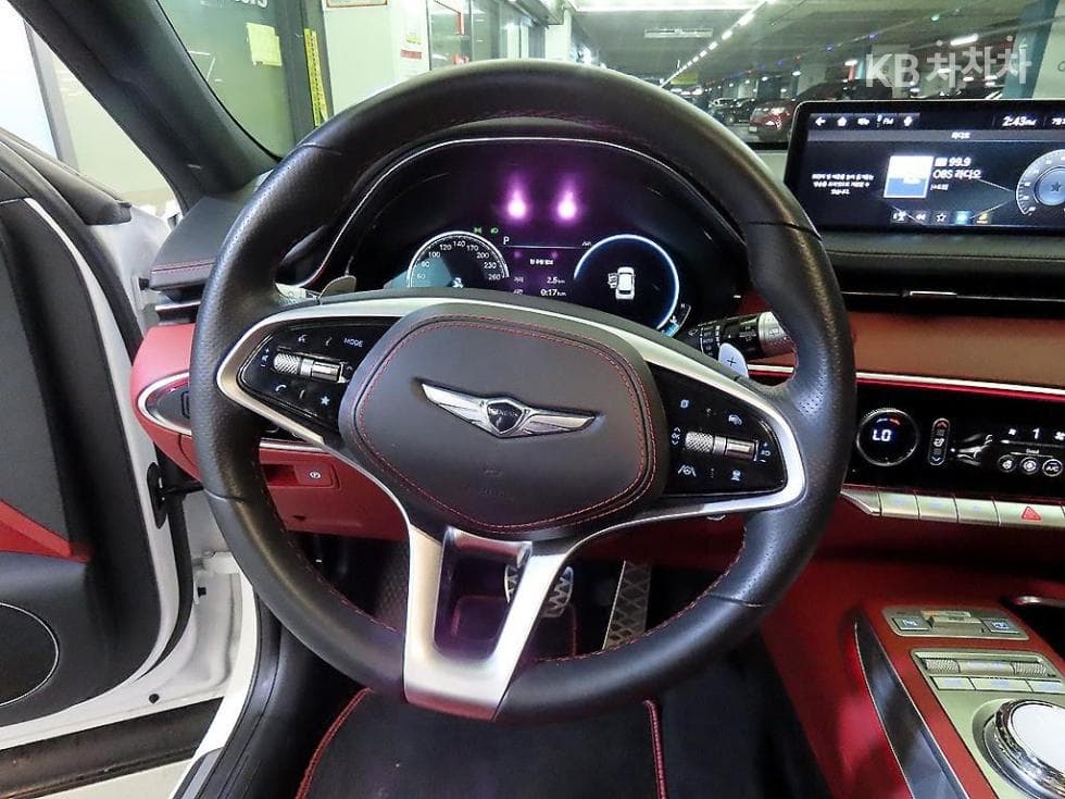 Дженезис GV70Бензин 2.5T AWD - 8