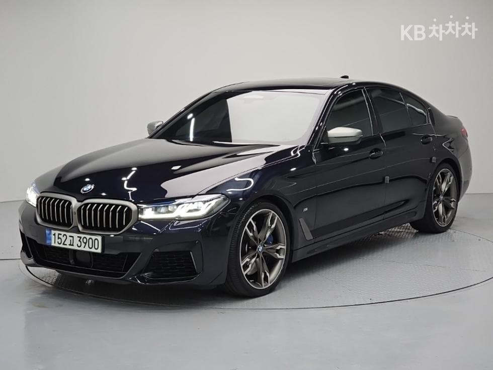 BMW 올Нов5 Серия (G30) M550i xDrive - Image 1