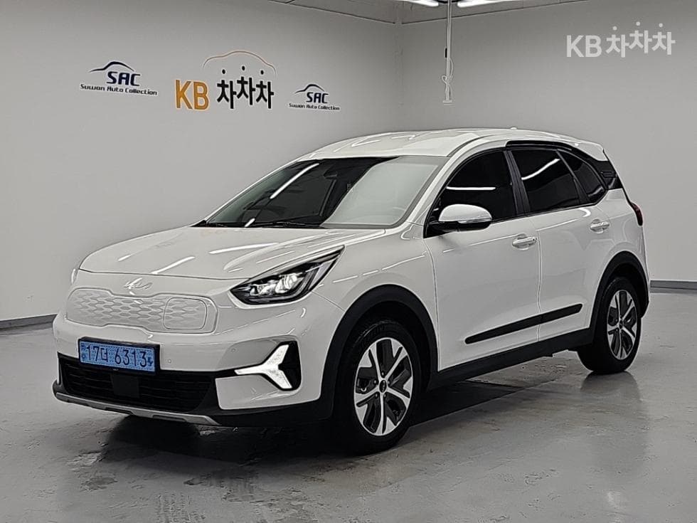 Киа Ниро Plus EV 어스 - Image 1