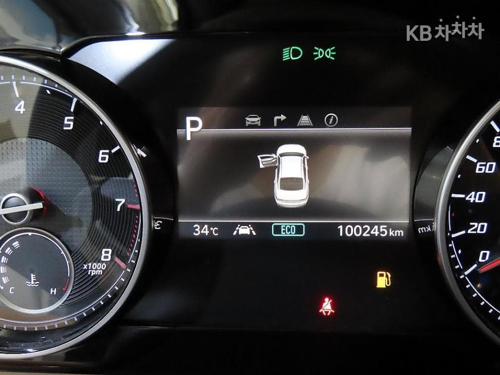 Hyundai The New (facelift) Grandeur (Azera)LPi 3.0 Rental car Modern - 9
