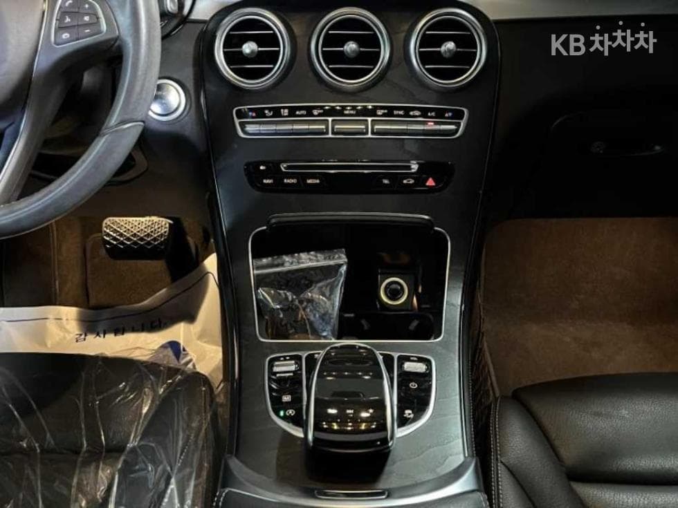 Mercedes-Benz GLC(X253)220 d 4Matic Premium - 11