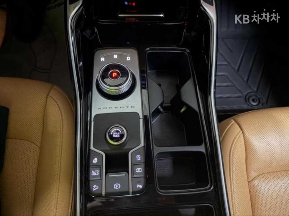 Киа Sorento 4-то поколение2.5 T-GDI 2WD Noblesse - 12