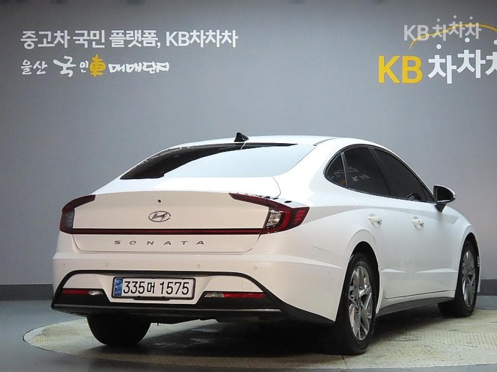 Hyundai Sonata (DN8)2.0 Premium 패밀리 - 2