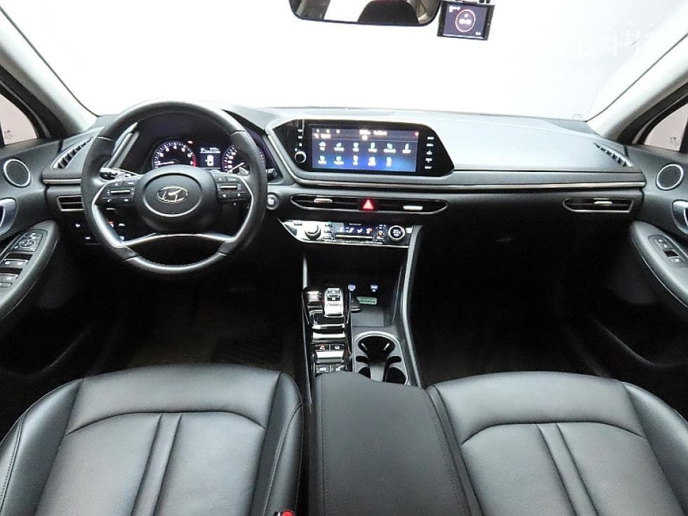 Hyundai Sonata (DN8)2.0 Premium 패밀리 - 6