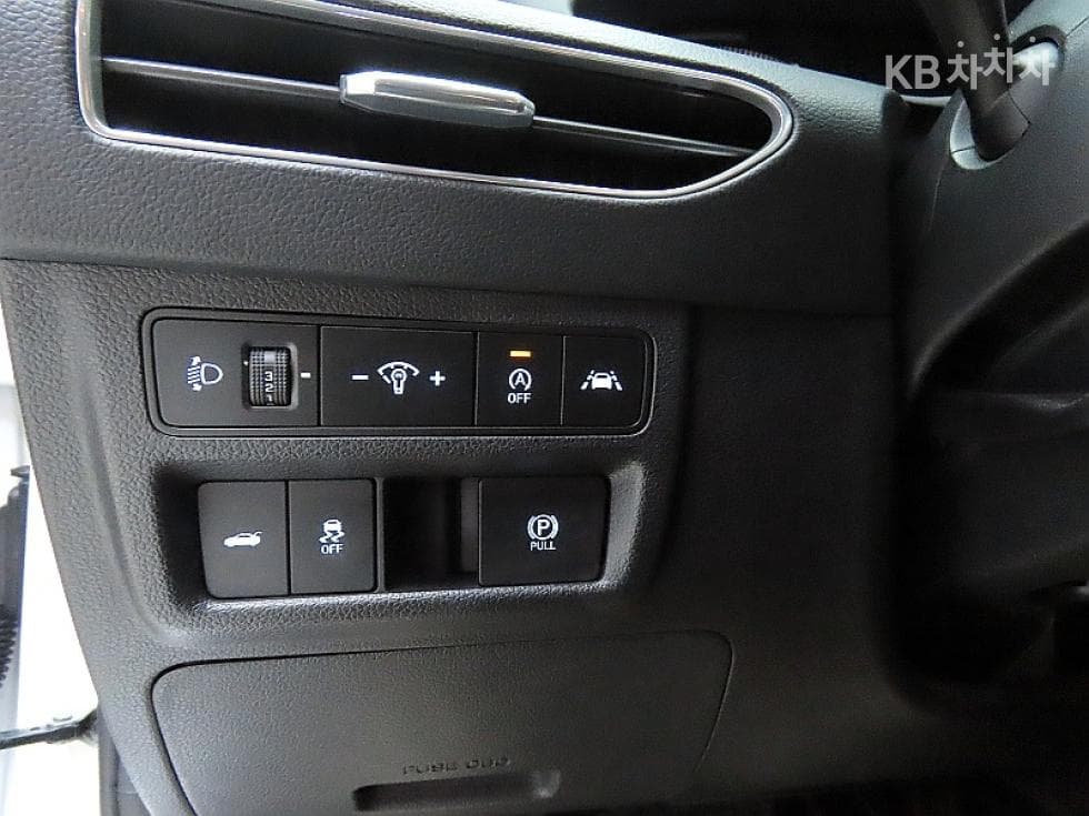 Hyundai Sonata (DN8)2.0 Premium 패밀리 - 12