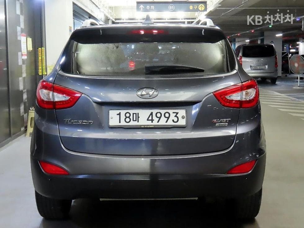 Hyundai New Tucson ixDiesel(e-VGT)4WD Modern - 4