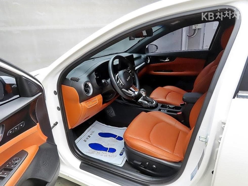 Киа The New (фейслифт) K3(BD)1.6 Бензин Signature - 5