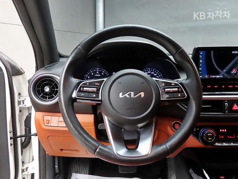 Киа The New (фейслифт) K3(BD)1.6 Бензин Signature - 9