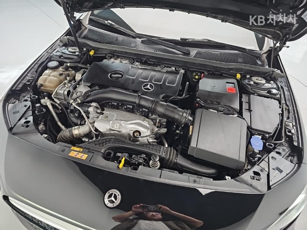Mercedes-Benz A클래스(W177)A220 Sedan - - 5