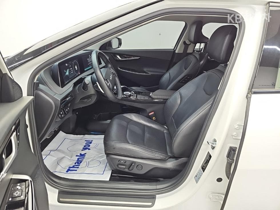 Киа EV6롱 레Местен지 2WD 어스 - 11