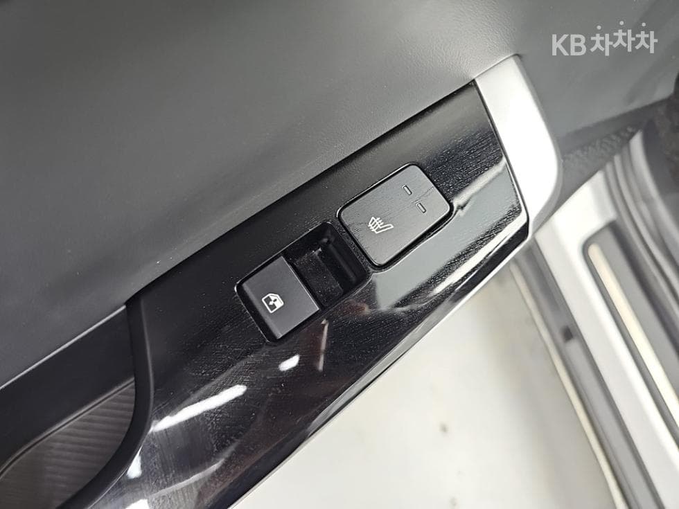 Киа EV6롱 레Местен지 2WD 어스 - 14