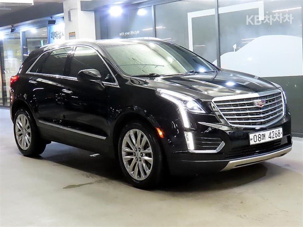 캐딜락 XT5 3.6 Platinum - Image 1