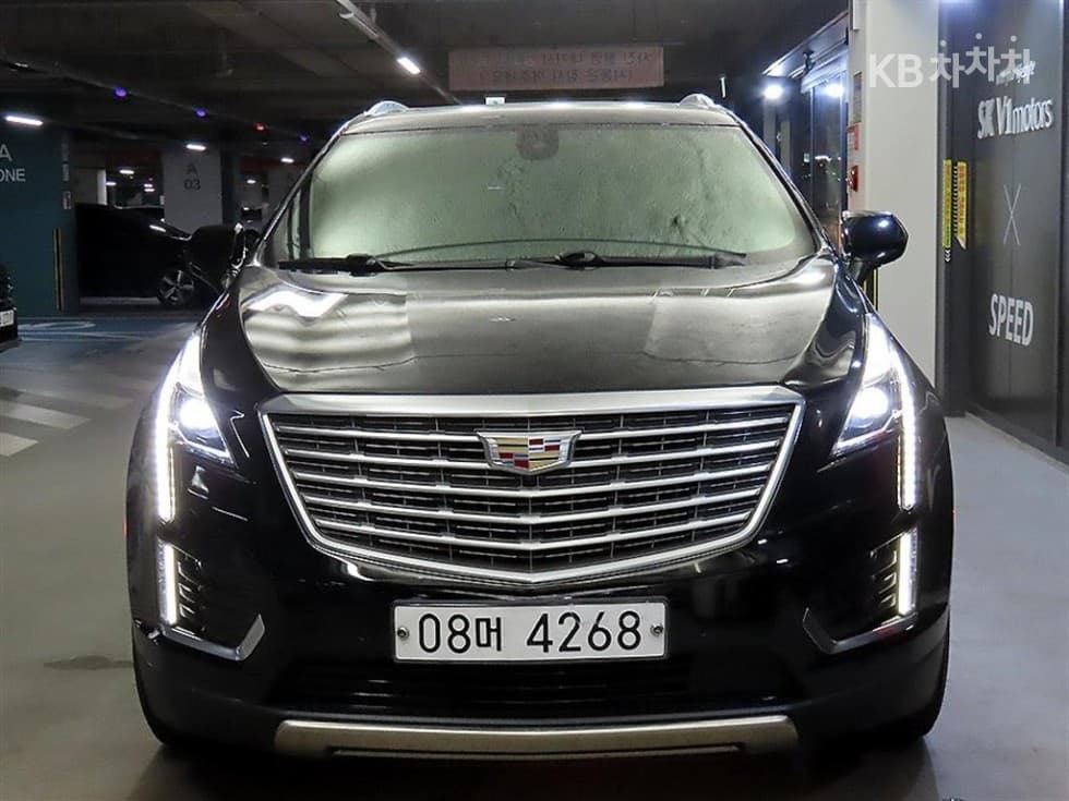 캐딜락 XT53.6 Platinum - 2