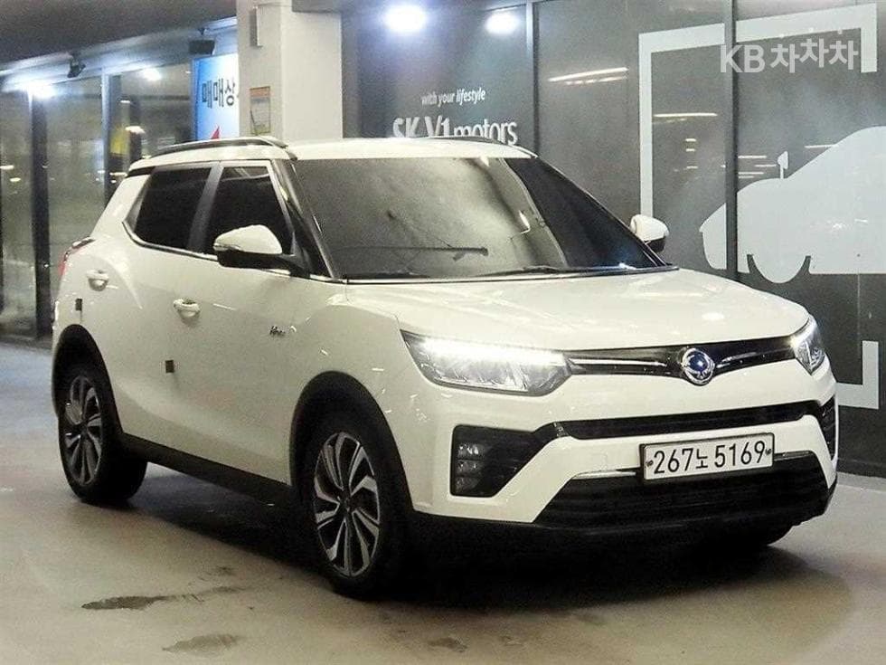 КейДжи Мобилити Very New (фацелит/обновяване) Тиволи Бензин V5 2WD Стандартен - Image 1