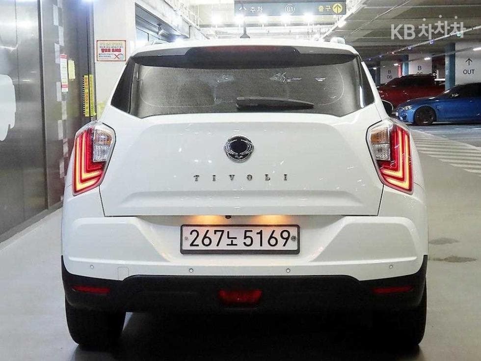 KG Mobility Very New (facelift/refresh; particularly for Tivoli) TivoliGasoline V5 2WD Standard - 5