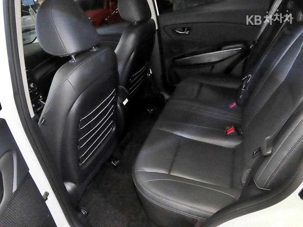 KG Mobility Very New (facelift/refresh; particularly for Tivoli) TivoliGasoline V5 2WD Standard - 7