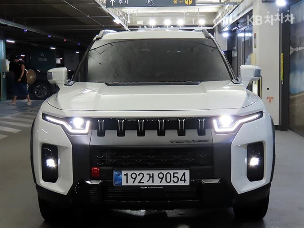 КейДжи Мобилити The New (фейслифт) 토레스(J100)Бензин Турбо 1.5 2WD 블랙에디션 - 2