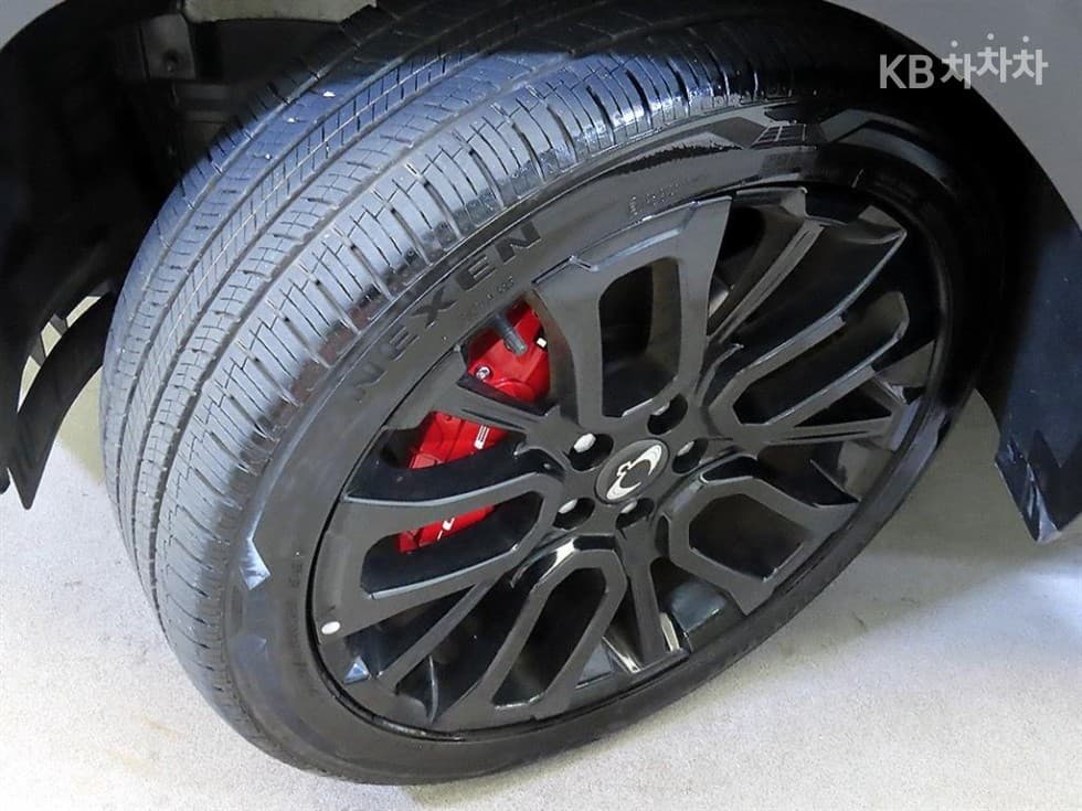 КейДжи Мобилити The New (фейслифт) 토레스(J100)Бензин Турбо 1.5 2WD 블랙에디션 - 20