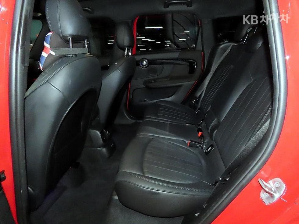 Мини Countryman (F60)2.0 Cooper JCW All4 Стандартен - 7