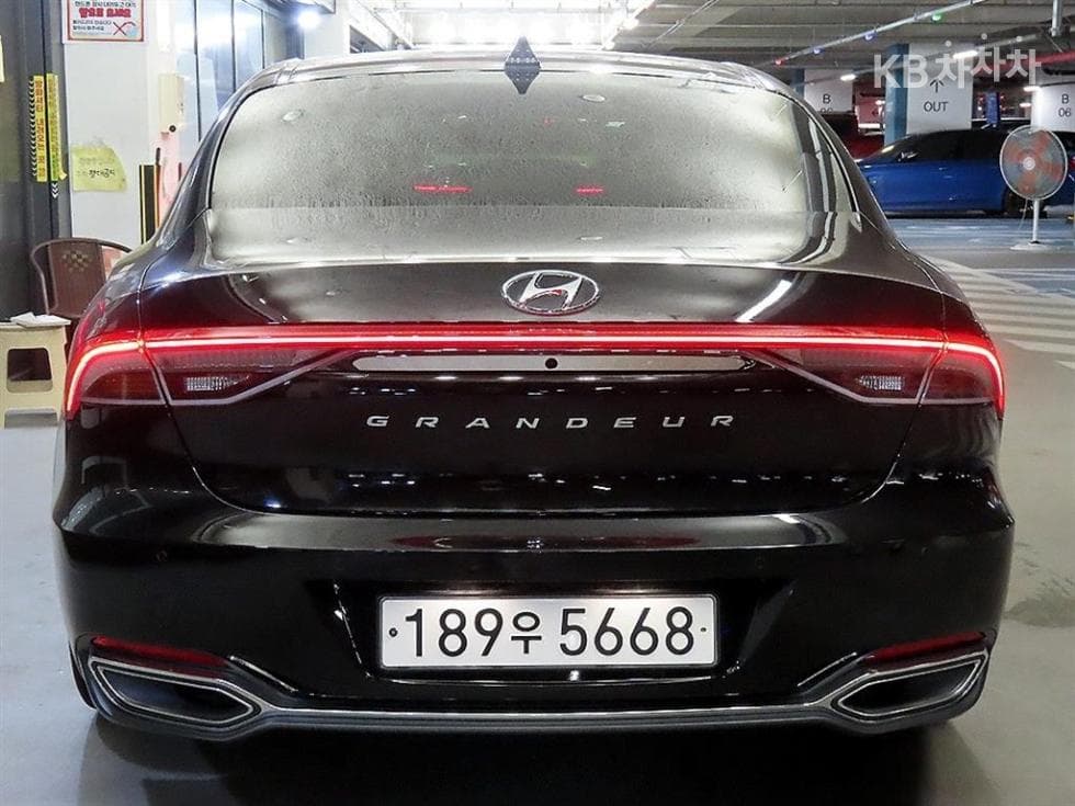 Hyundai The New (facelift) Grandeur (Azera)2.5 Le Blanc - 5