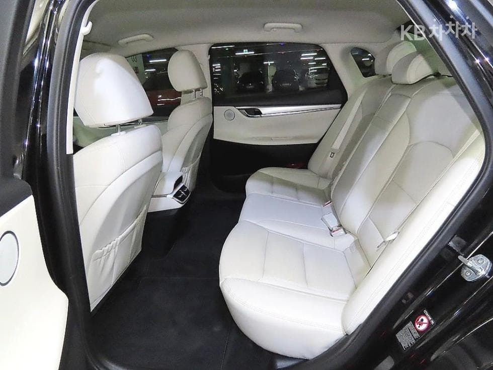Hyundai The New (facelift) Grandeur (Azera)2.5 Le Blanc - 7